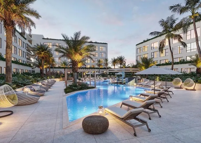 Luxury Pool View Suite At 5-Star Hotel